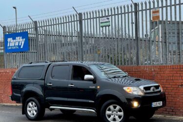 10 TOYOTA HILUX 3.0D-4D AUTO INVINCIBLE + 8 TOYOTA STMP HSTRY + 1F OWNER + V CLN Image