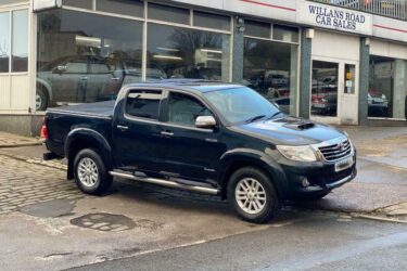 2012 Toyota Hilux 2012 62 TOYOTA HILUX 3.0 D-4D INVINCIBLE LWB 4WD AUTOMATIC DIE Image
