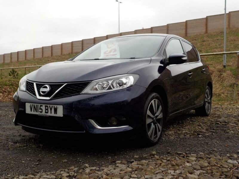 2015 Nissan Pulsar 1.2 DIG-T Tekna (s/s) 5dr EU5 Hatchback Petrol Manual Image
