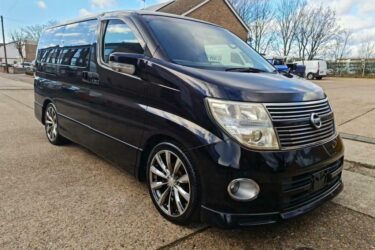 2016 Nissan Elgrand 2008-08 NISSAN ELGRAND RED LEATHER EDN,3.5CC,ULEZ,8 SEAT,FRE Image