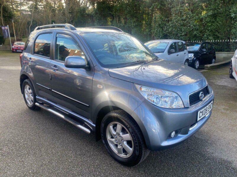 Daihatsu Terios 1.5 SE 5dr Auto SUV Petrol Automatic Image