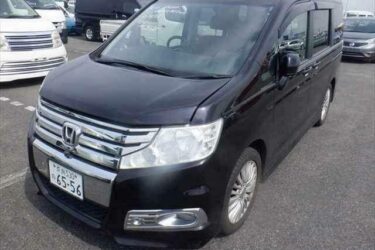 Honda Stepwagon SPADA Z EDN SUPER EXAMPLE 59 REG MPV Petrol Automatic Image