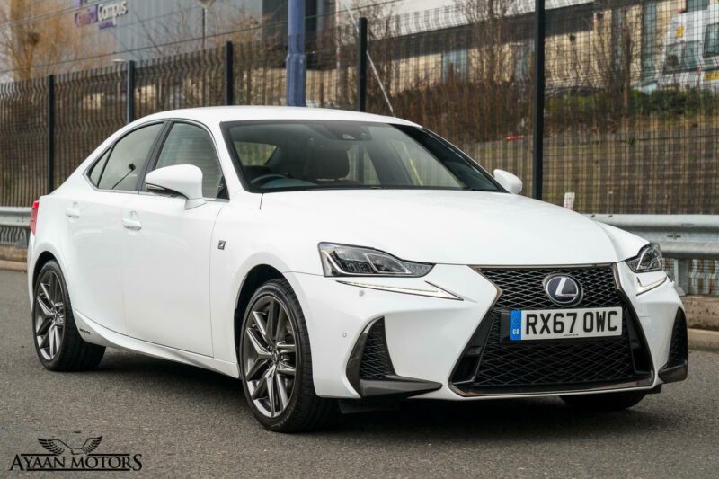 LEXUS IS 300H F SPORT 2017 Image