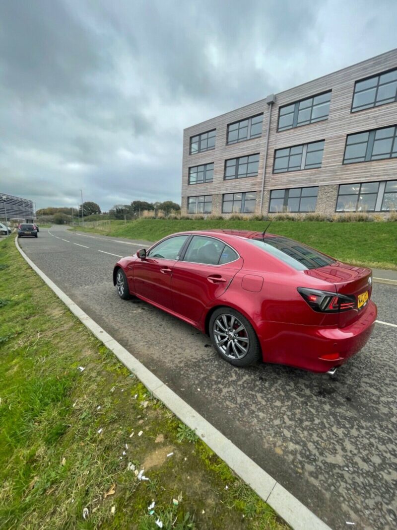 Lexus is250 se-l (FULLY LOADED) Image