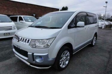 Mitsubishi Delica G EDITION 4WD FRESH IMPORT MPV Petrol Automatic Image