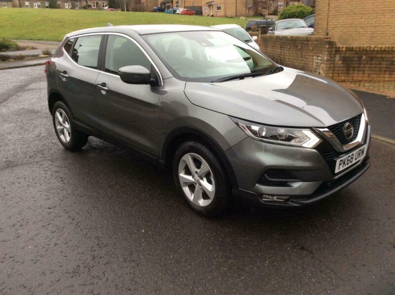 Nissan quashqai 1.5 dci acenta premium amazing value fantastic driver Image