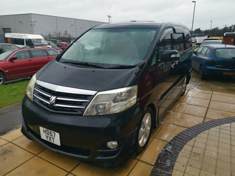 Toyota Alphard 3.0 V6 8 Seater Minibus / People carrier import Image