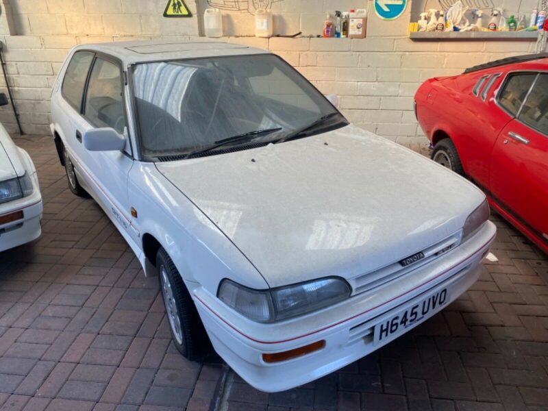 toyota corolla GTI ae92 twincam 16valve Barn find Image
