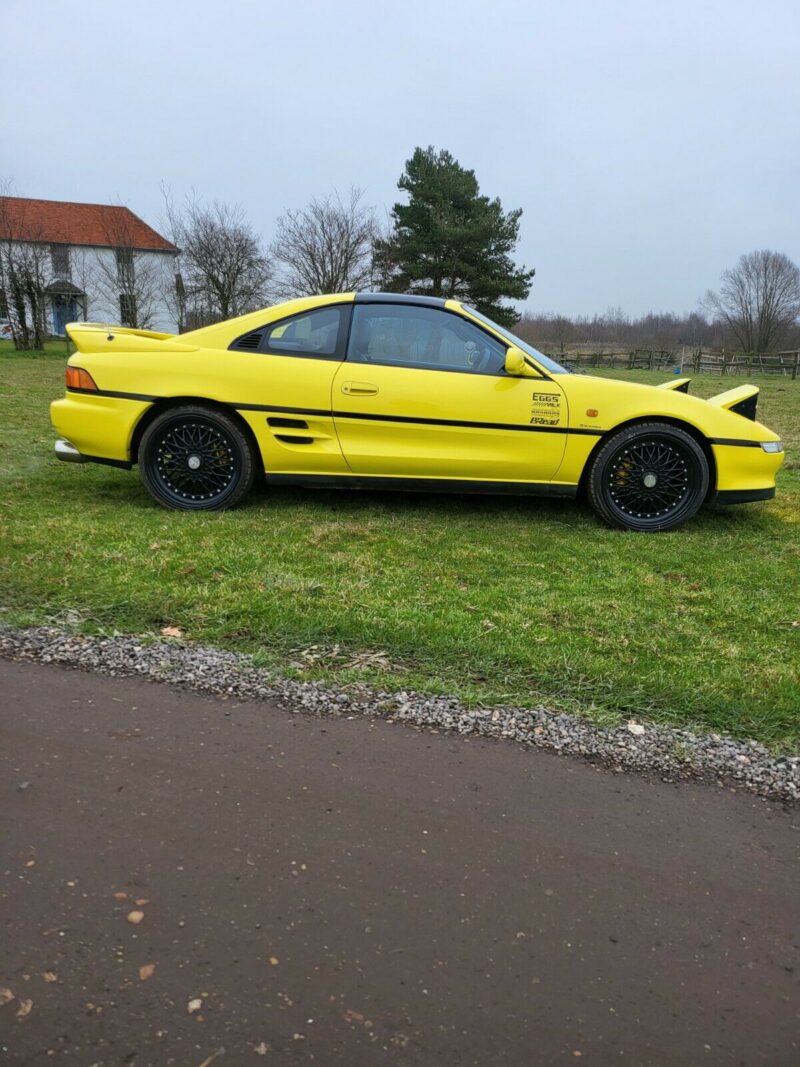 Toyota MR2 T Bar - amazing condition Image