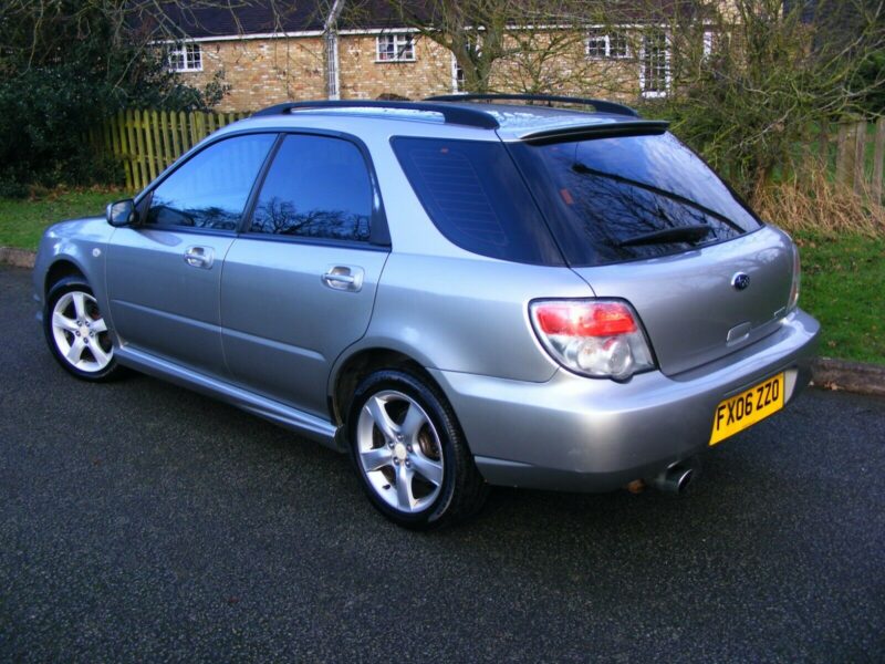 WOW!! A VERY RARE '06/06 SUBARU IMPREZA 2.0 R SPORT WAGON PETROL ESTATE AWD AUTO Image