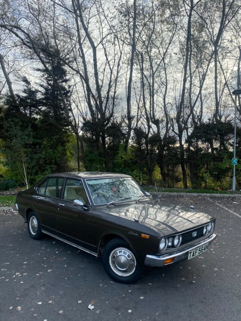1974 (N) Toyota Carina 1600 Deluxe TA12 4 Door Saloon *Barn Find* Image