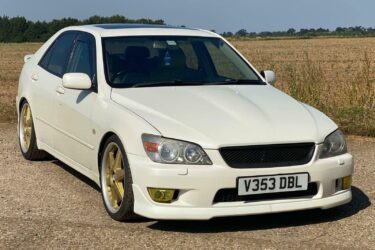 1999 Lexus IS 200 2.0 SE 4dr Auto SALOON Petrol Automatic Image