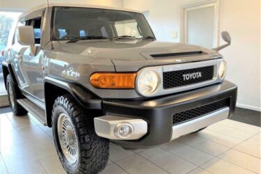 2016 16 TOYOTA FJ CRUISER 4WD 4L V6 PETROL AUTO Image