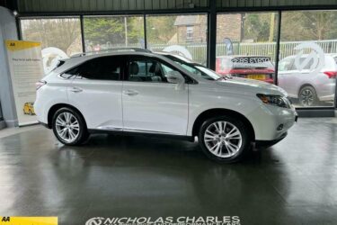 Lexus S3 450H SE-L Auto Estate Petrol/Ele Automatic Image
