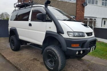 MITSUBISHI DELICA 2.8 DIESEL 4x4 MONSTER Image