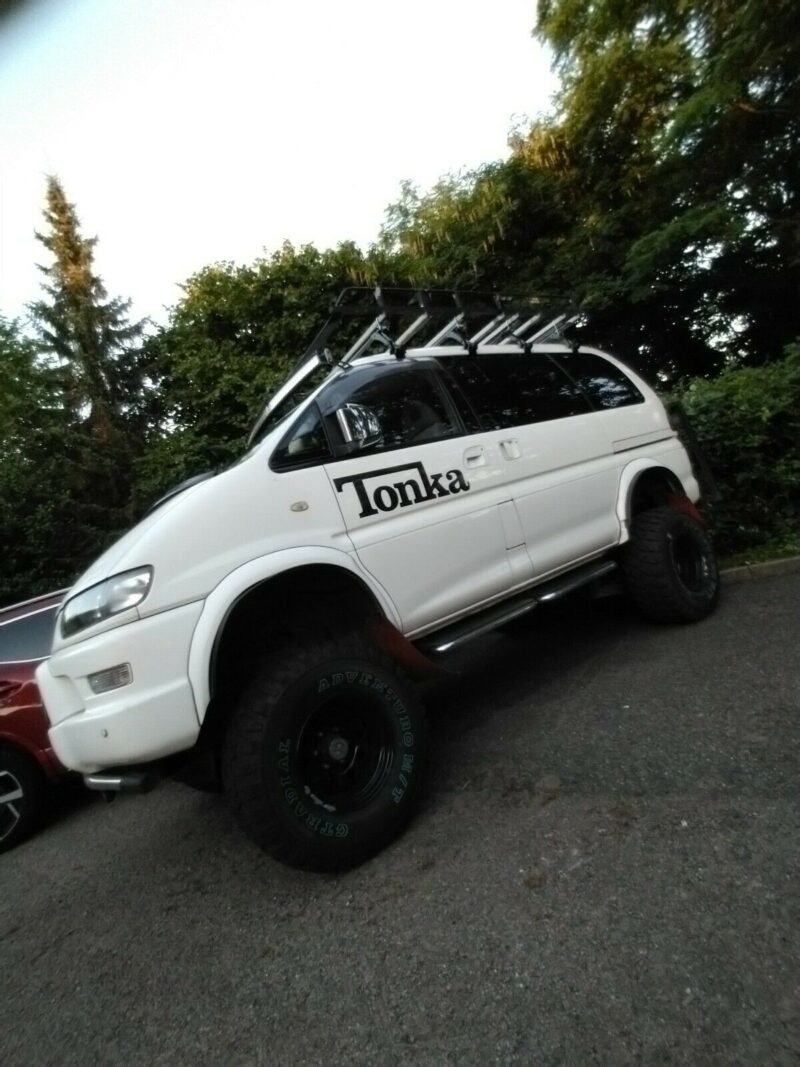 Mitsubishi Delica Monster Truck 4x4 Overland Off Roader MPV camper no px swap Image