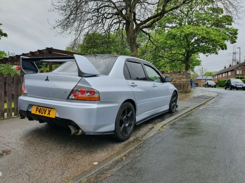 Mitsubishi Lancer Evo 8 2004 Image