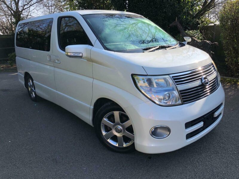 Nissan Elgrand 2.5 V6 HIGHWAY STAR AUTO 8 SEATS, 2009/09 Image