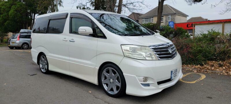 TOYOTA ALPHARD 2.4 2005 Image