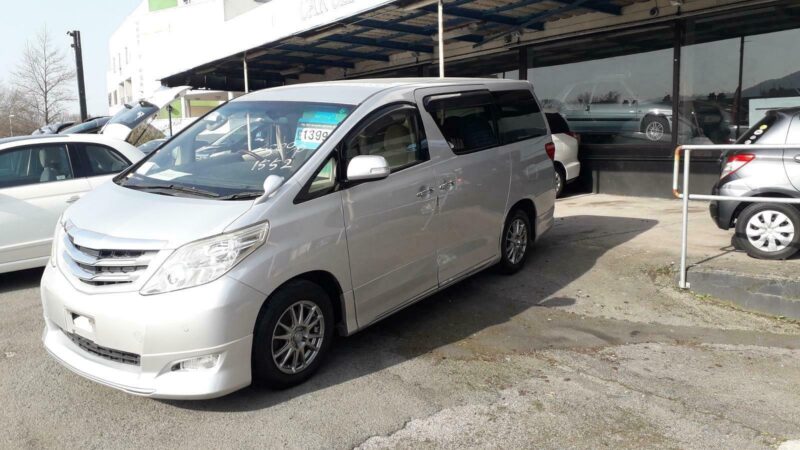 Toyota ALPHARD Image
