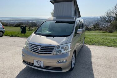 TOYOTA ALPHARD FULLY CONVERTED CAMPERVAN 2.4 petrol AUTOMATIC WITH POP TOP !! Image