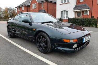 TOYOTA MR2 GT REV4 T-BAR 1996 RARE COLOUR IN OUTSTANDING CONDITION FSH Image