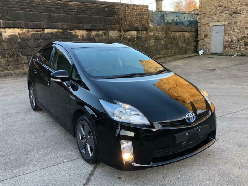 TOYOTA PRUIS 2011/11 1.8 VVT-I HYBRID AUTO HATCHBACK CRUISE CONTROL LOW MILES Image