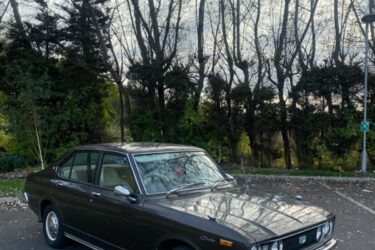 1974 (N) Toyota Carina 1600 Deluxe TA12 4 Door Saloon *Barn Find* Image