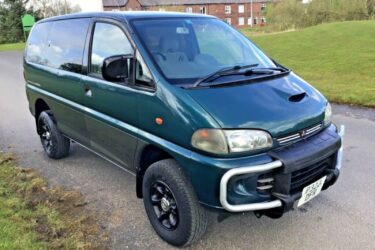 1997 MITSUBISHI DELICA 2.8 TD Automatic 4WD 8 SEATER MPV Image