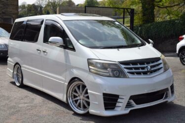 2005 Toyota Alphard 3.0 V6 Automatic 69k Miles + BODYKIT + TWIN SUNROOF STUNNING Image