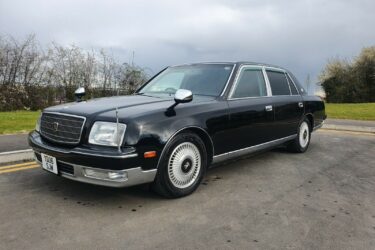 2006 Toyota Century 5.0 V12 Image