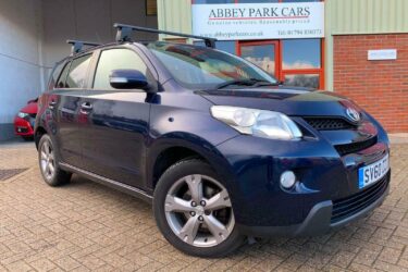 2010 60 Toyota Urbancruiser D-4D 4WD 1.4 5dr Image