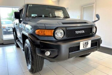2016 16 TOYOTA FJ CRUISER 4.0L V6 4X4 AUTO ICON Image