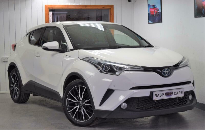2017 Toyota C-HR 1.8 ( 122bhp ) CVT Excel Hybrid CHR Lovely Example High Spec Image