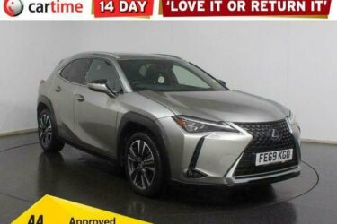 2019 LEXUS UX 2.0 250H 5d 108 BHP 7-Inch Touchscreen with Sat Nav, Reversing Image
