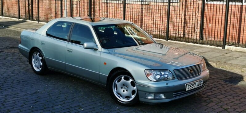 Lexus LS400 4.0 Dynamic Handling Pack DHP 1 Former Keeper 23 Services Image