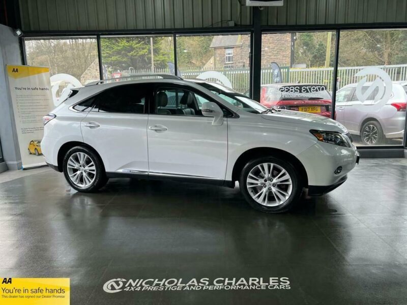 Lexus S3 450H SE-L Auto Estate Petrol/Ele Automatic Image