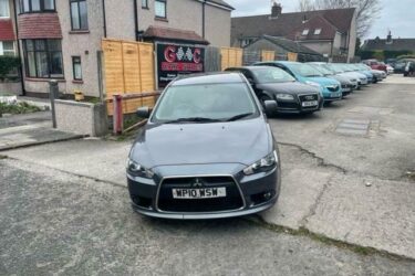 Mitsubishi Lancer DI-D GS2 Image