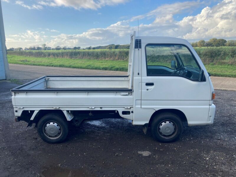 Subaru Sambar Image