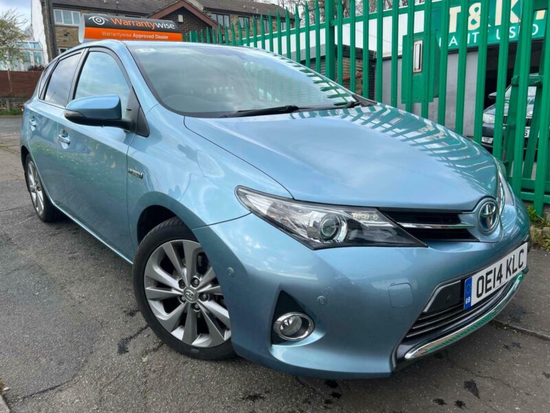 TOYOTA MAIN DEALERSHIP SERVICE HISTORY//1 LADY OWNER FROM NEW Image