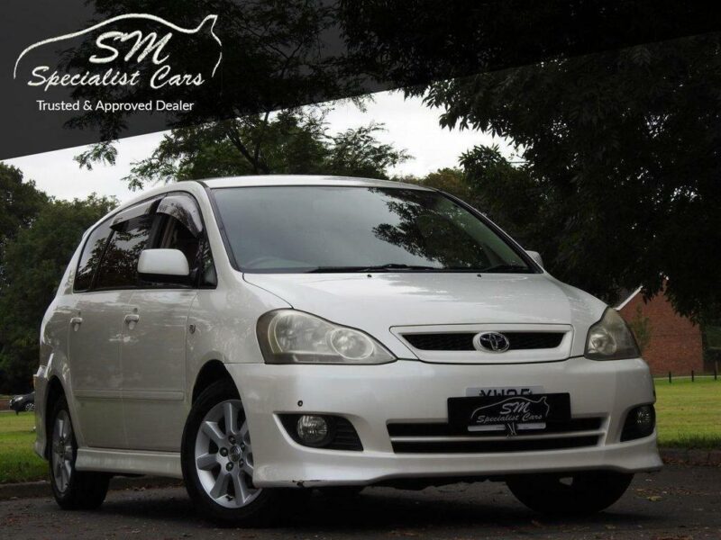 2005 05 TOYOTA WISH 2.4 IMPORT 5D Image