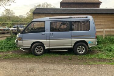 Mitsubishi Delica L300 2.5td 4x4 Auto Image