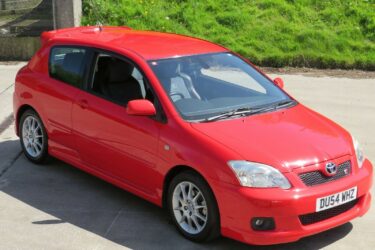Toyota Corolla T Sport Facelift Red Rare Interior 1.8 VVTL-i 2004 189 hp 57k Image