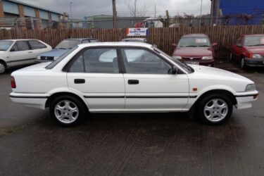 1989 Toyota Corolla 1.3 GL 4dr SALOON Petrol Manual Image