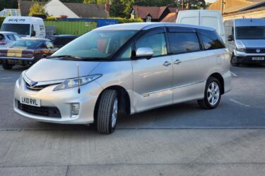 2010 Toyota Estima Hybrid E four G 8 seater Fresh import Warrented mileage MPV Image