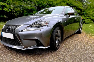 LEXUS IS 2.5 300H F SPORT 4d Hybrid Image