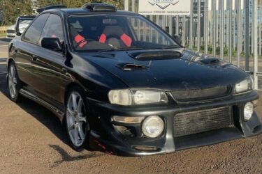 SUBARU IMPREZA 2.0L PETROL SALOON 4WD Image
