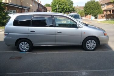 TOYOTA GAIA/IPSUM/PICNIC 20L AUTOMATIC 7/SEATER. Image