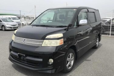 Toyota Voxy Z KIRAMEKI Auto MPV Petrol Automatic Image
