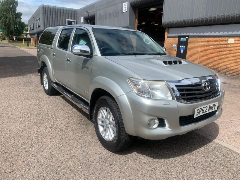 2012 Toyota Hilux Invincible 4x4 D-4d Dcb 3 Auto 4x4 Diesel Automatic Image